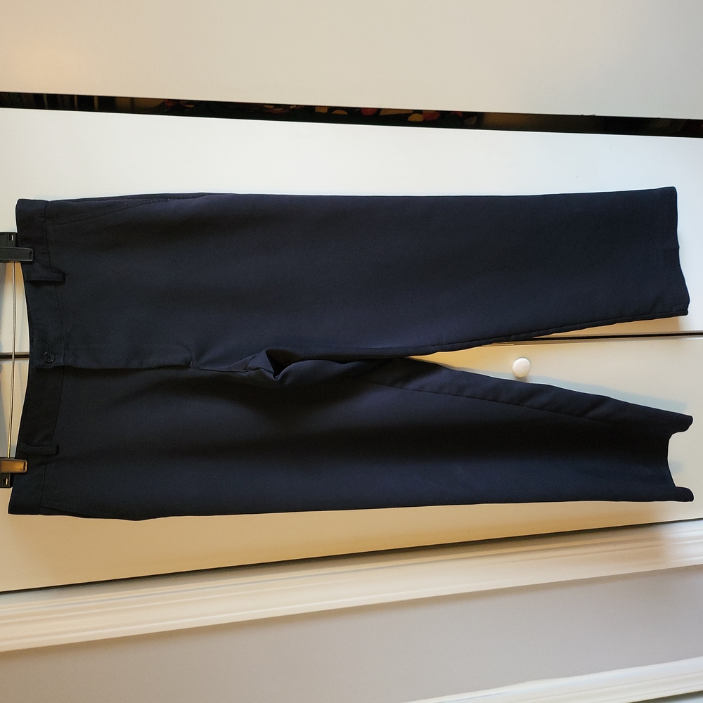 IZOD black slacks